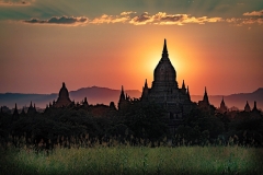 Sunset over Old Bagan Sunset over Old Bagan
